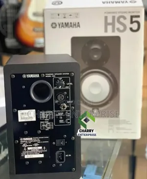 Yamaha Hs5 Powered Studio Monitors Pair of 2 Speakers