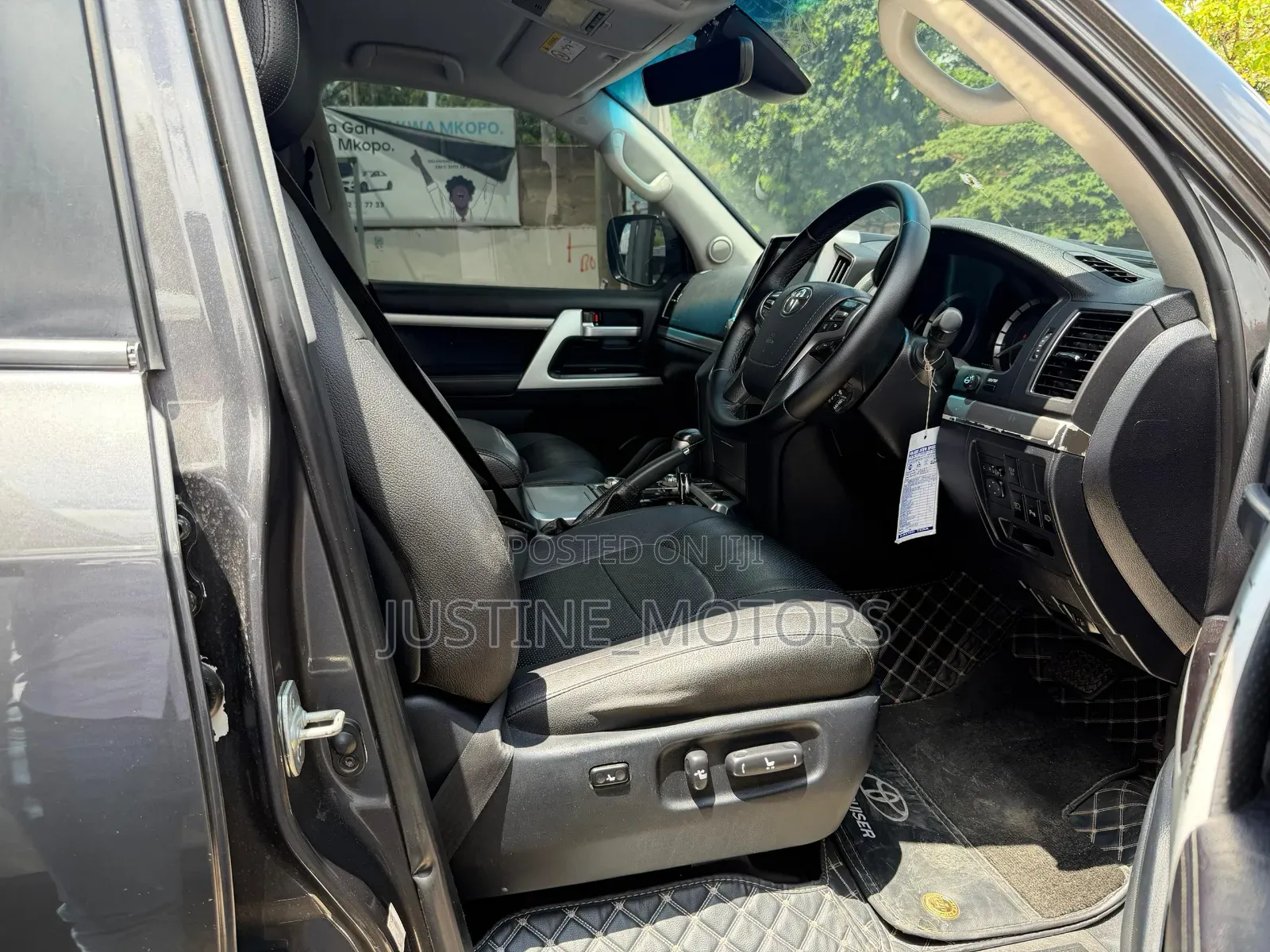 Toyota Land Cruiser 2017 Gray