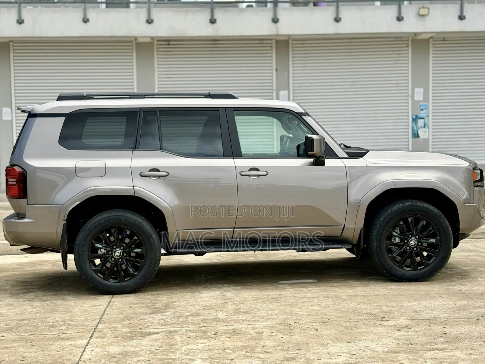 Toyota Land Cruiser Prado 2024 Gray