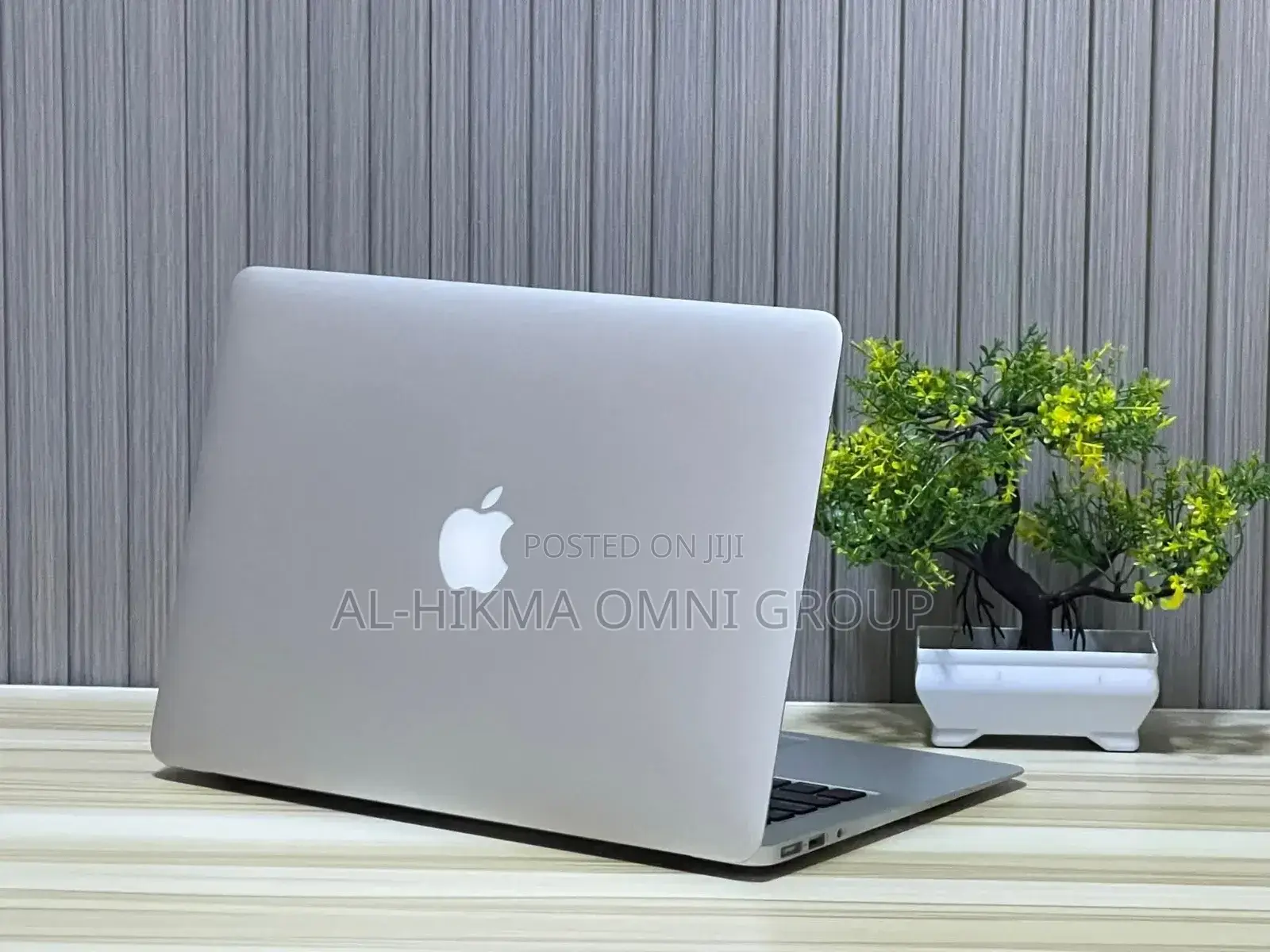 Laptop Apple MacBook Air 2017 8GB Intel Core I5 SSD 128GB