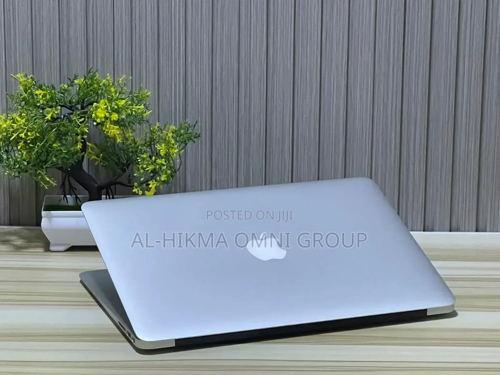 Laptop Apple MacBook 2017 8GB Intel Core I5 SSD 128GB