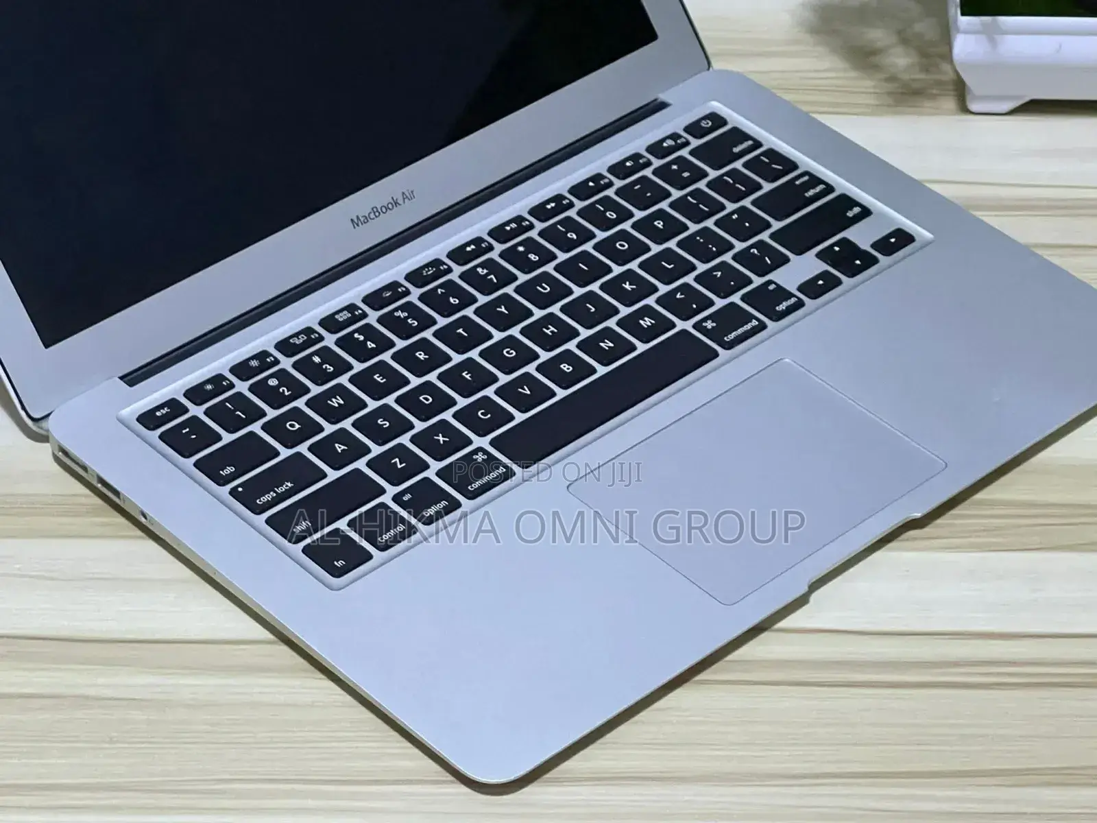 Laptop Apple MacBook 2017 8GB Intel Core I5 SSD 128GB