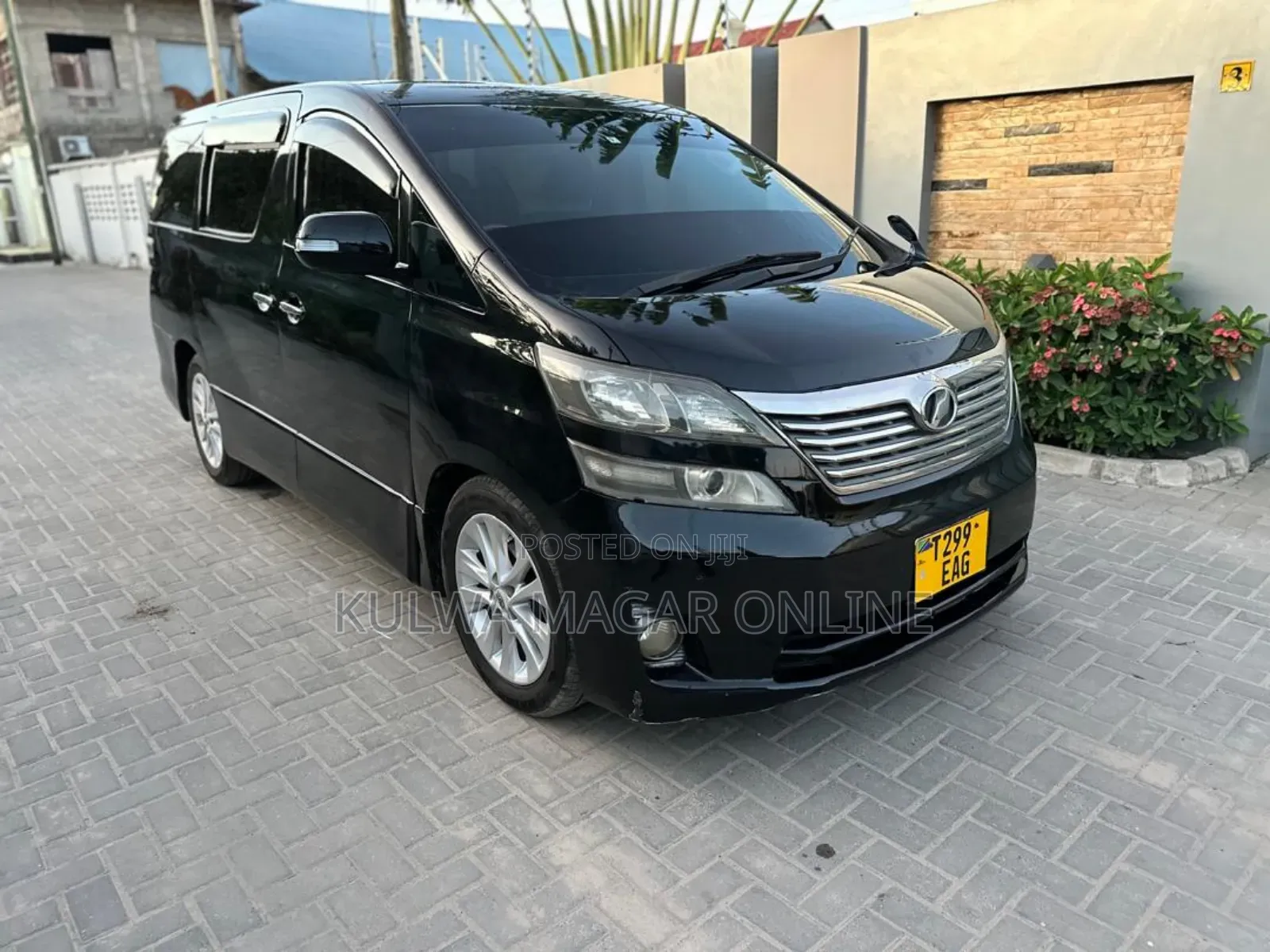 Toyota Vellfire 2008 Black