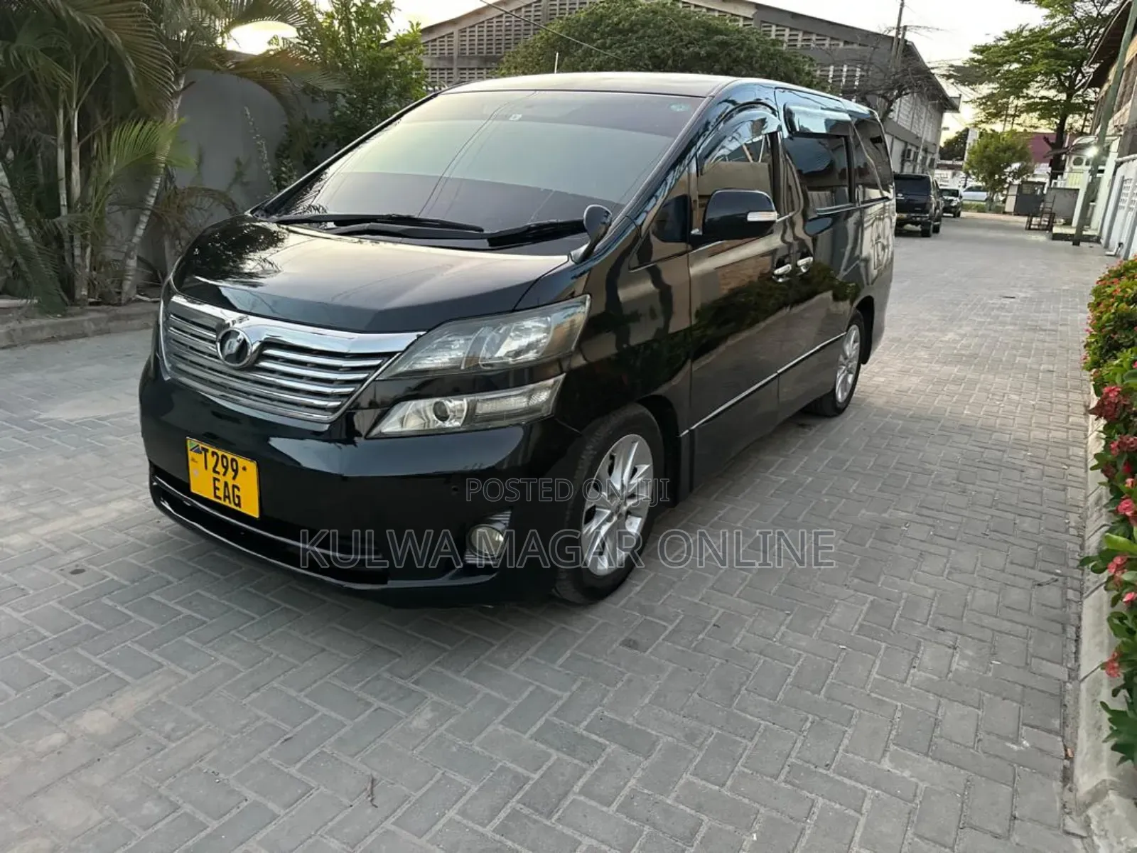 Toyota Vellfire 2008 Black