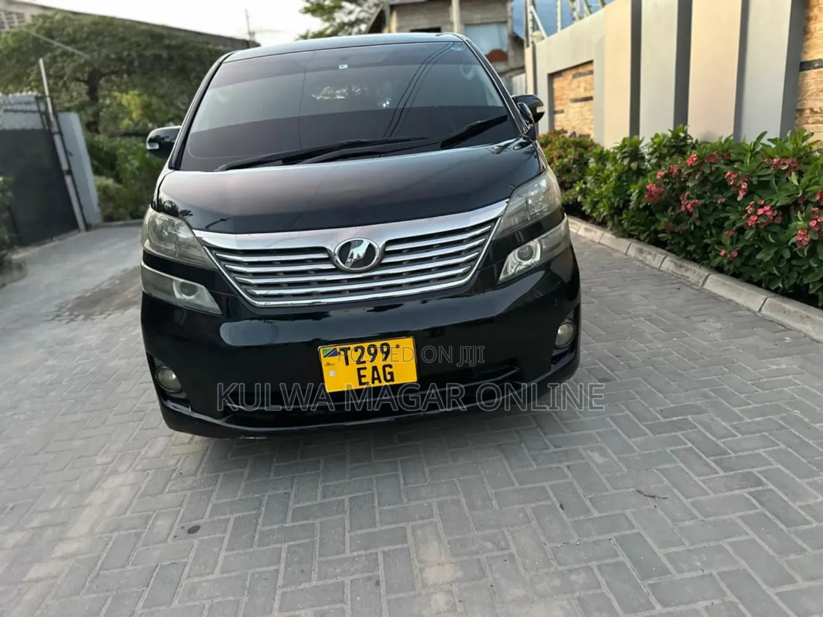 Toyota Vellfire 2008 Black