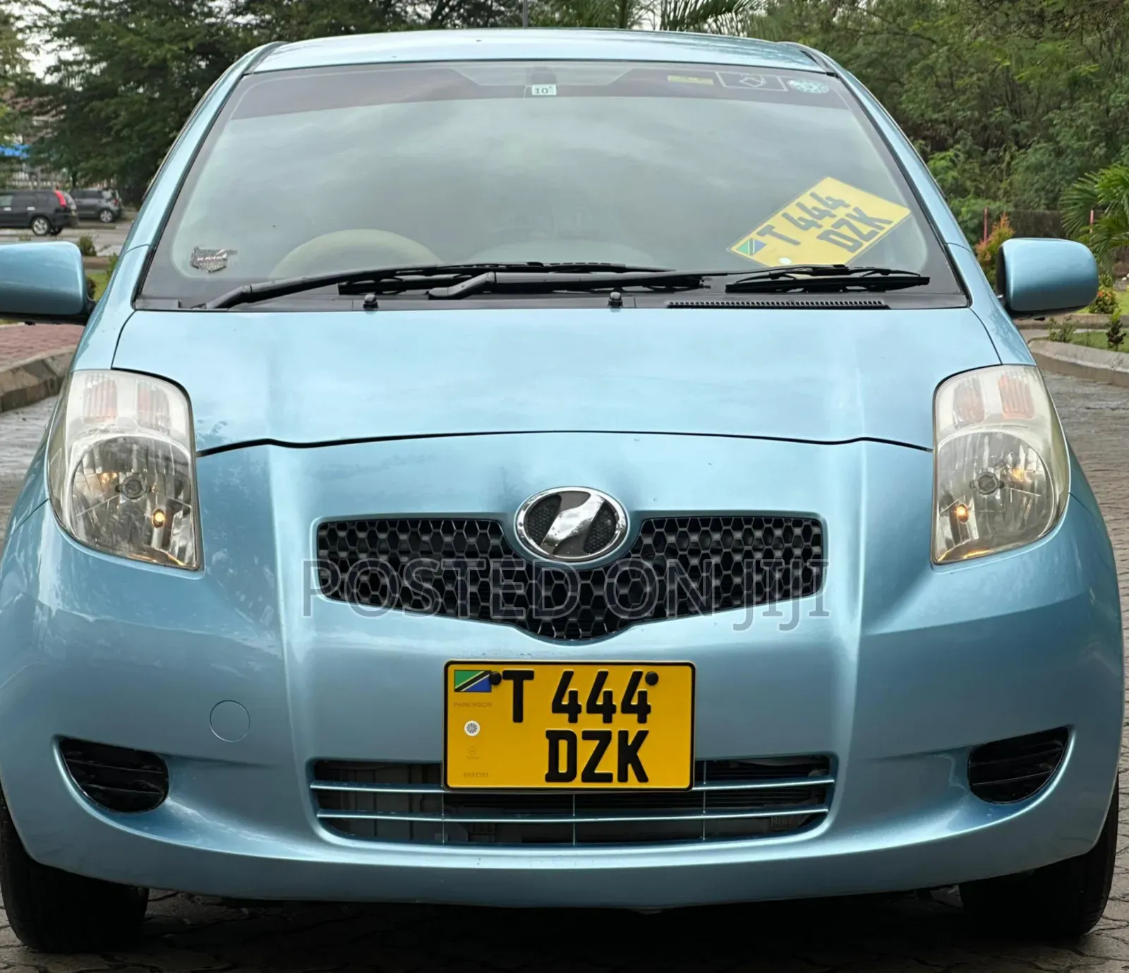 Toyota Vitz 2005 Blue