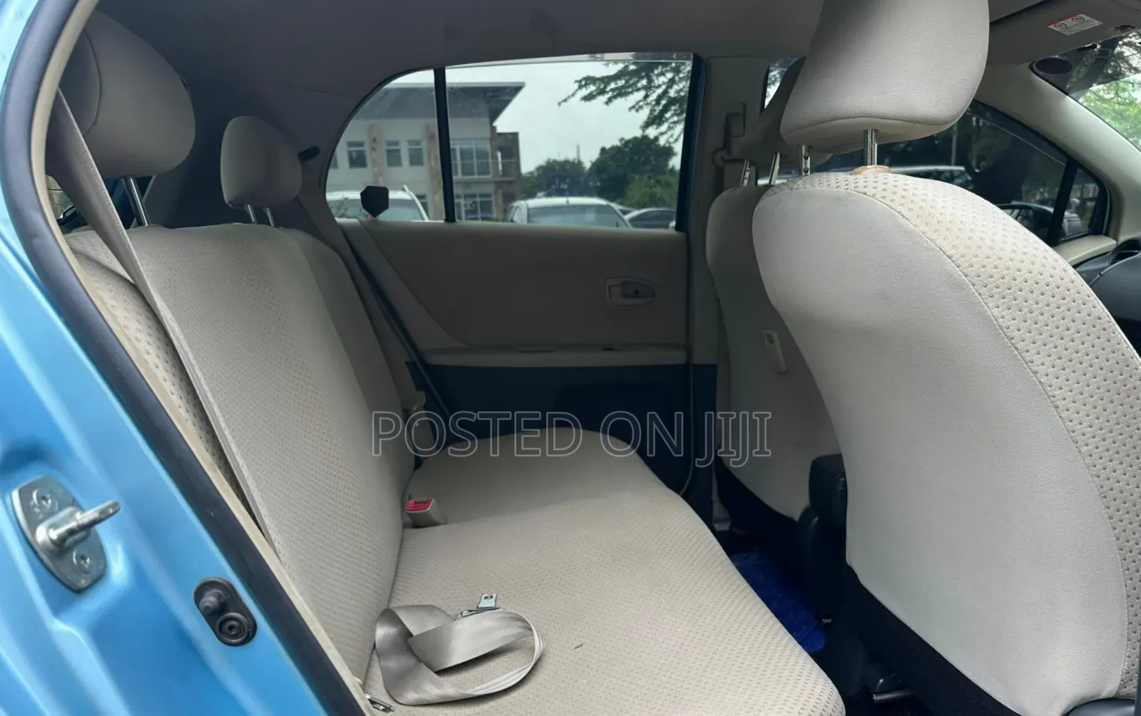 Toyota Vitz 2005 Blue