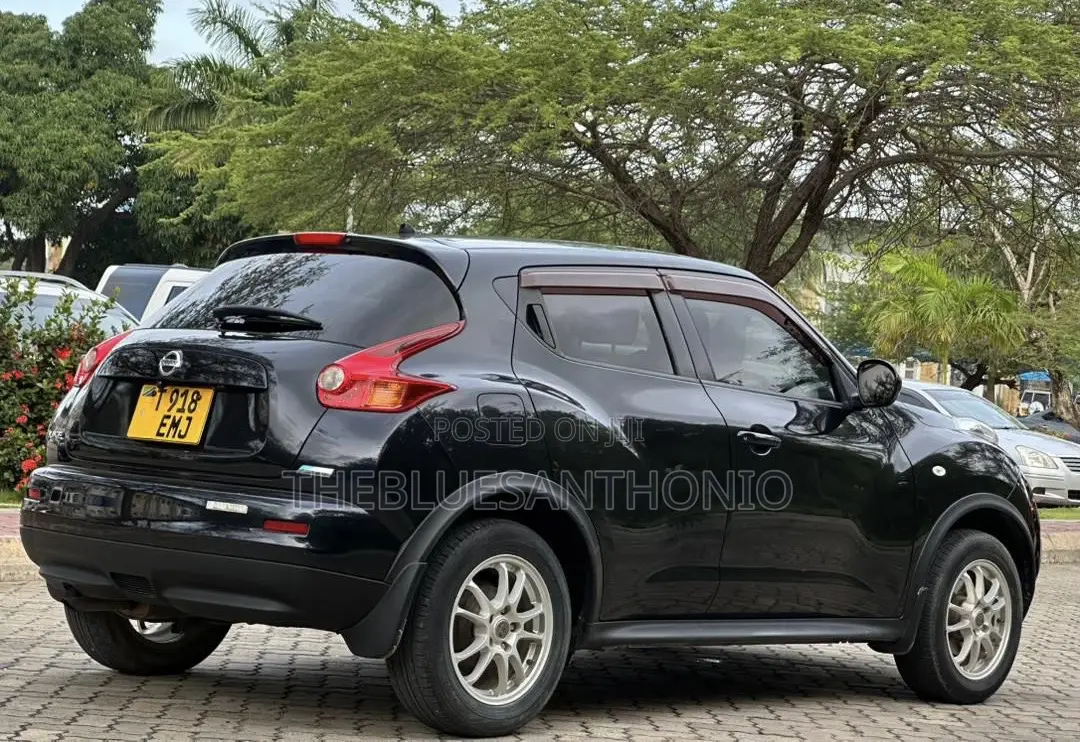 Nissan Juke 2012 Black
