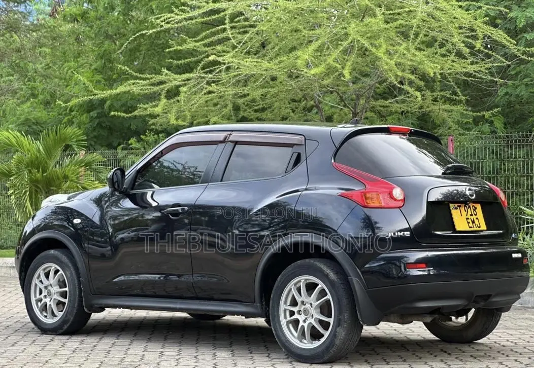 Nissan Juke 2012 Black