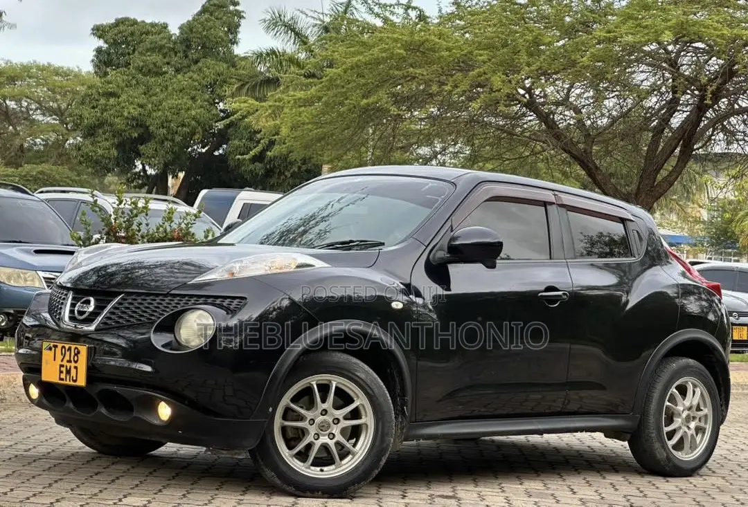 Nissan Juke 2012 Black