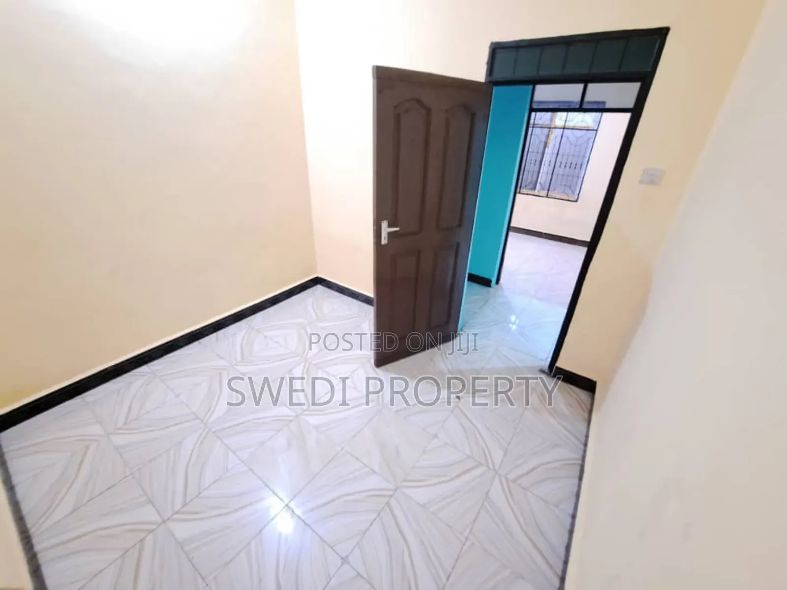 We're House for Rent in Kariakoo Uhuru Street