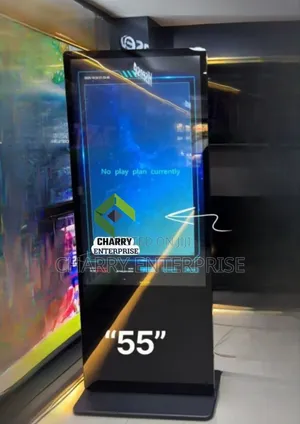 Hisense Vertical Digital Led Display Double Glass For Advertising 55"
