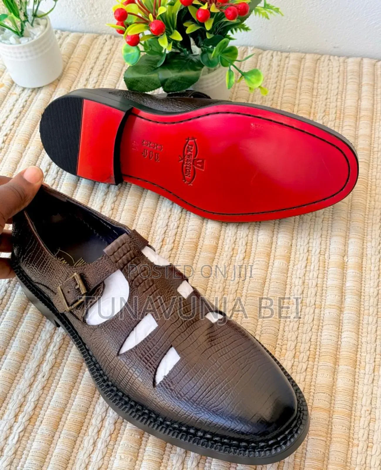 Leather Shoes Classic / Foster Brand