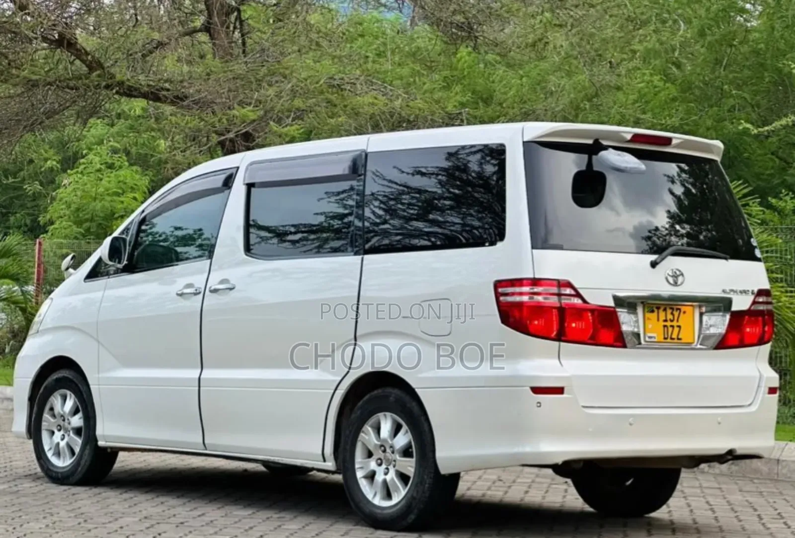 Toyota Alphard 2006 Pearl