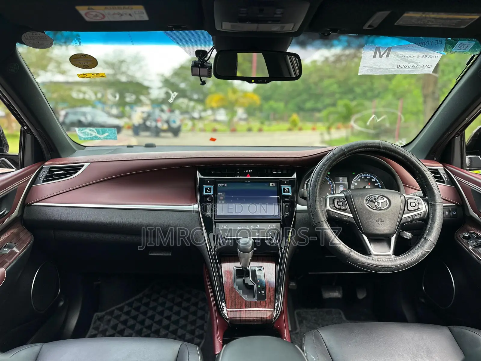 Toyota Harrier 2015 Maroon