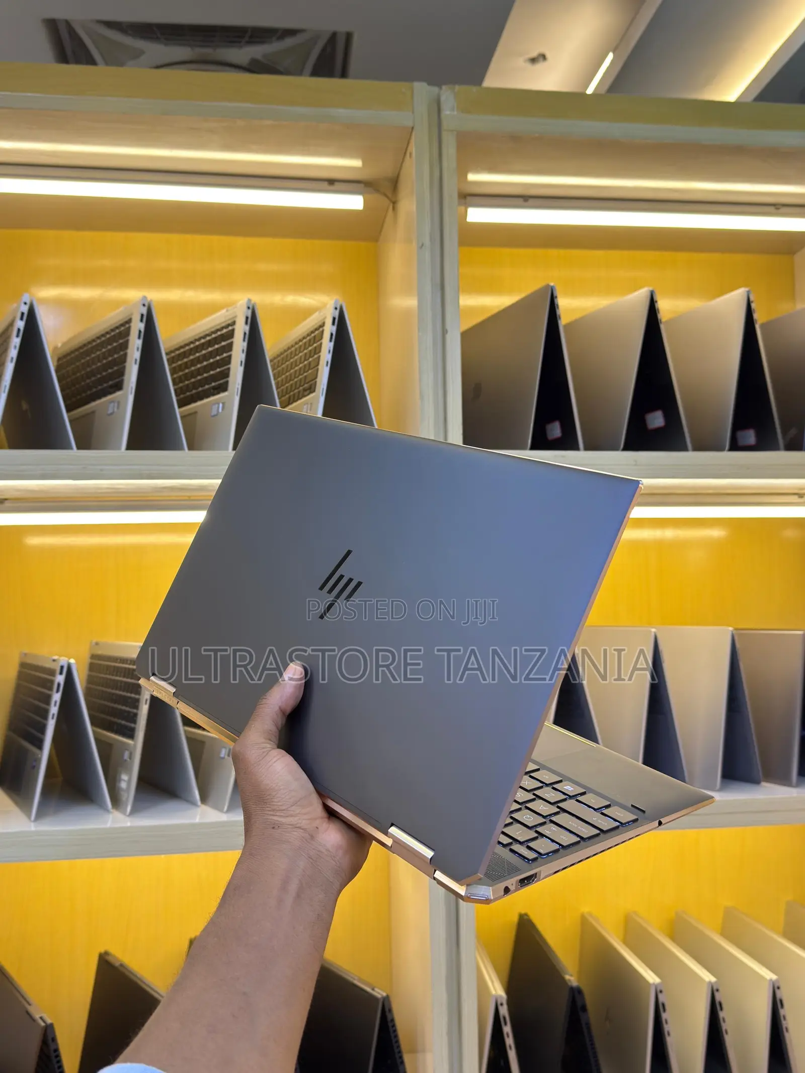 New Laptop HP Spectre 16GB Intel Core I7 SSD 512GB