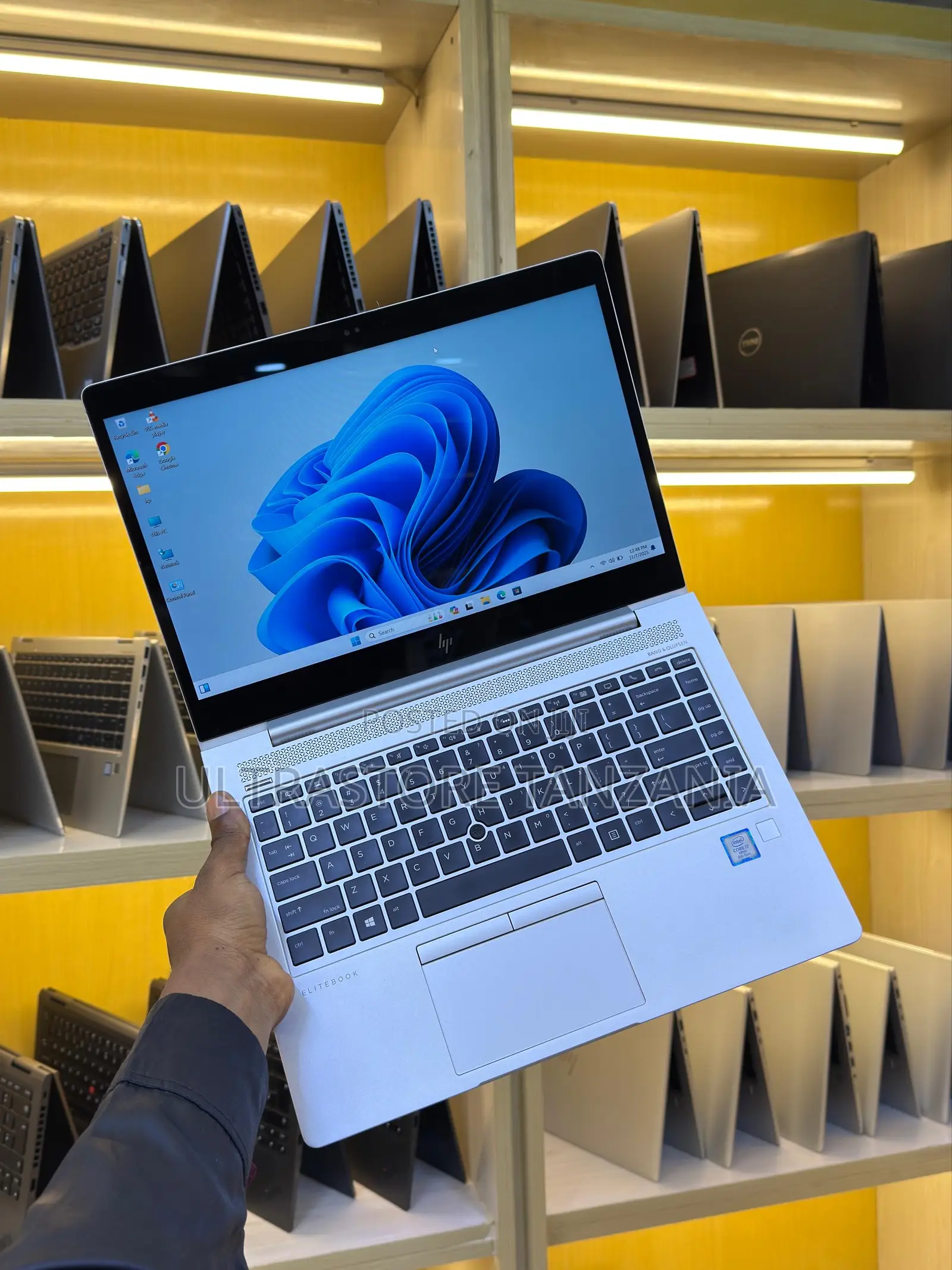 New Laptop HP EliteBook 840 G6 16GB Intel Core I7 SSD 256GB