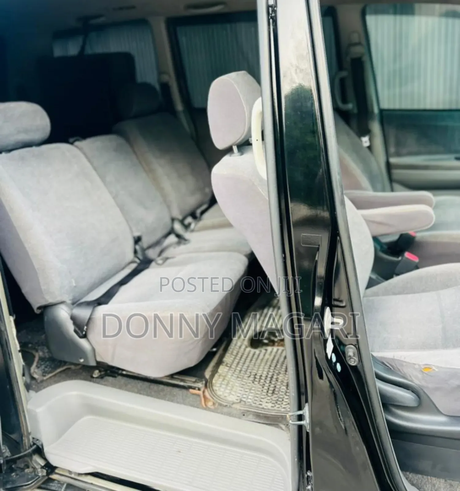 Toyota Noah 2006 Black