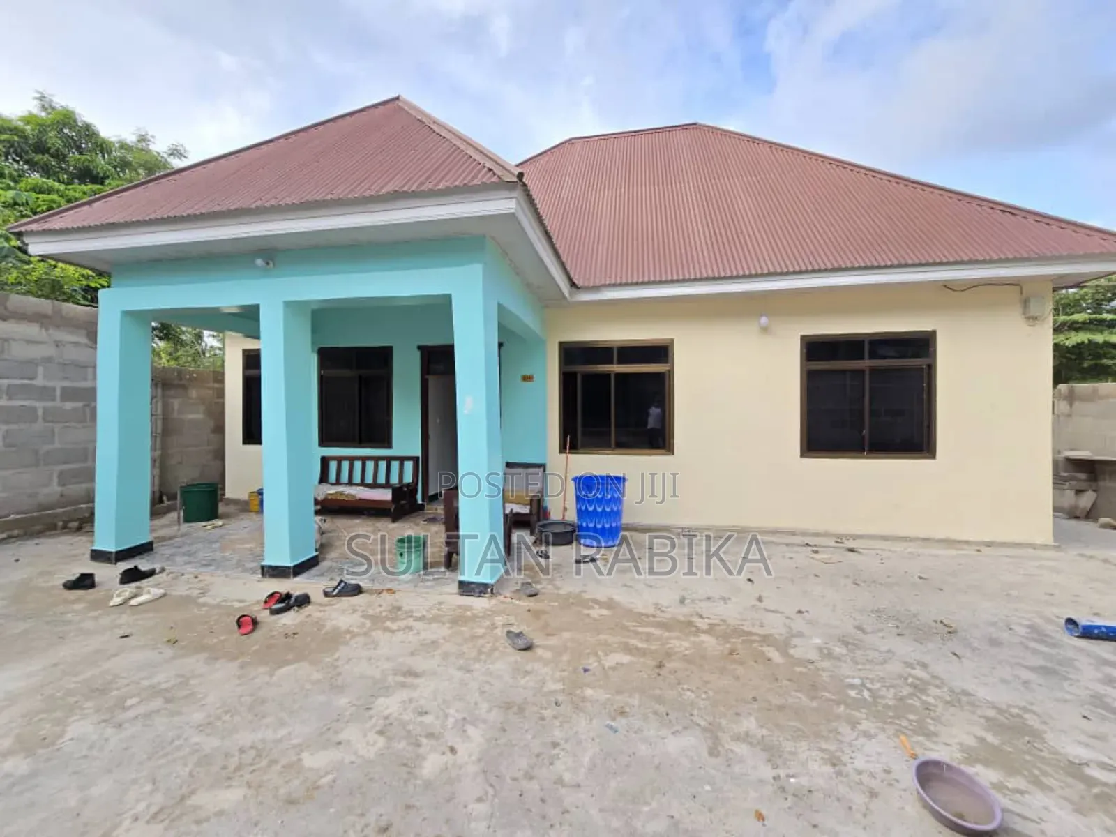 Furnished 3bdrm House in Goba Maget for sale