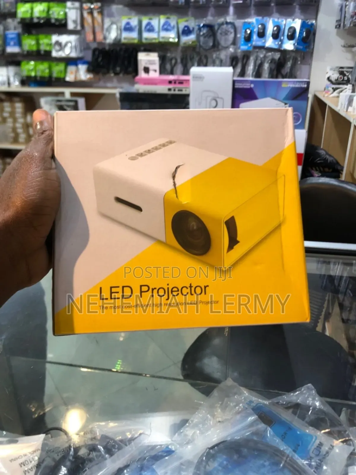 Mini Led Projector in Kinondoni - Computer Accessories , Master ...