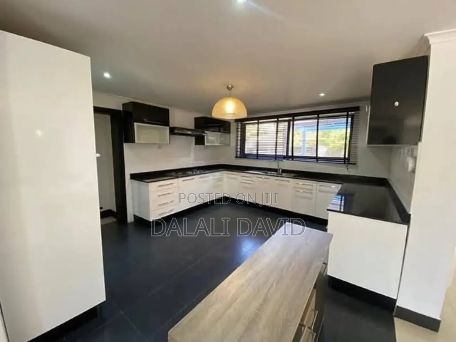 5bdrm Bungalow in Masaki Estate for sale