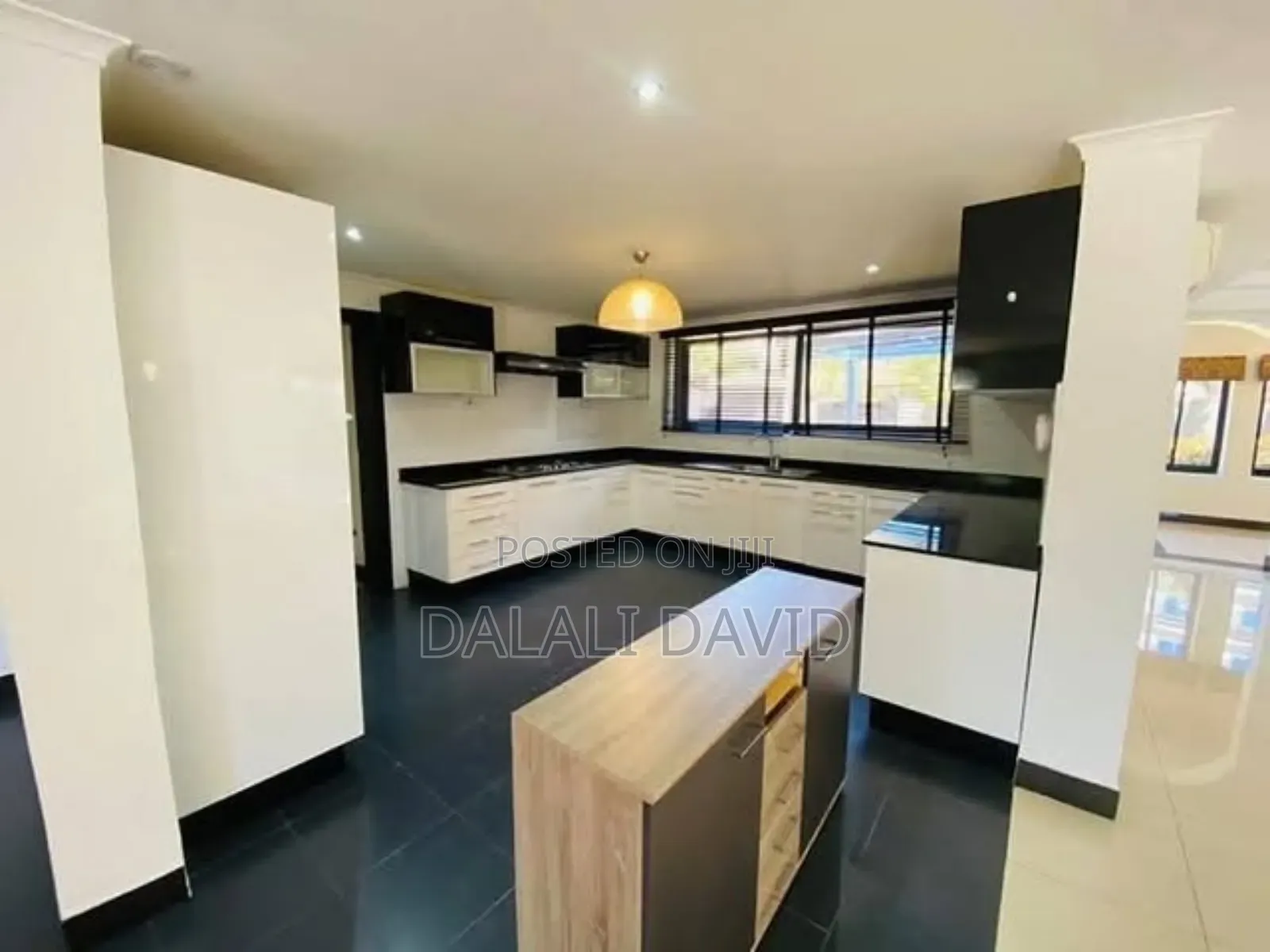5bdrm Bungalow in Masaki Estate for sale