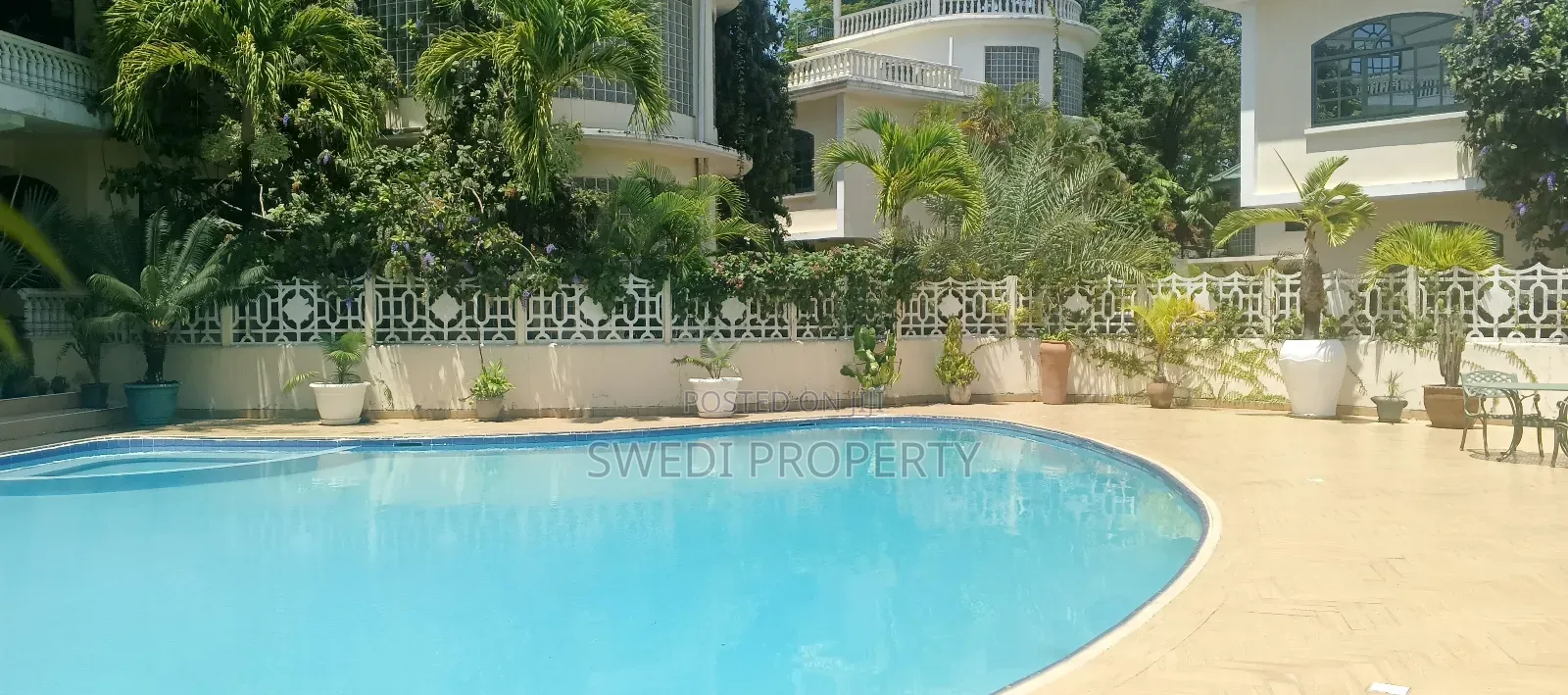 Furnished 4bdrm Villa in Swedi Property, Oyster Bay for rent