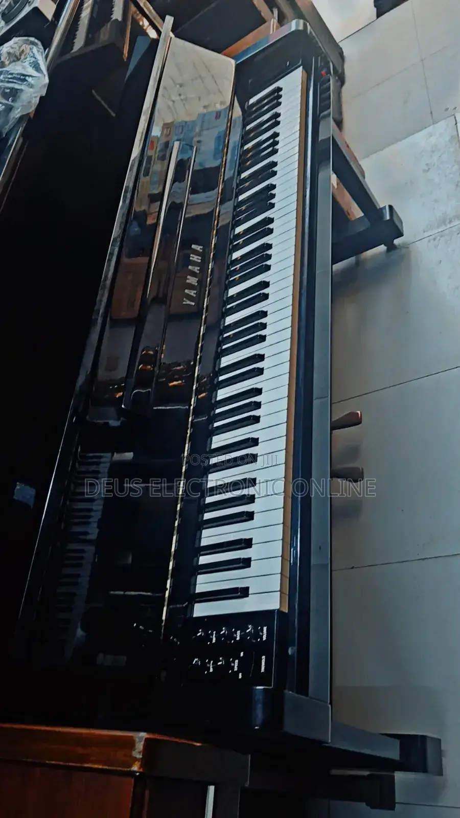 Electric Piano Yamaha