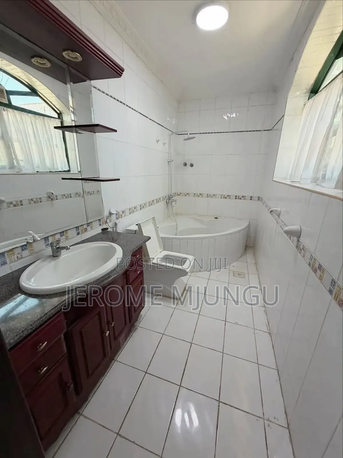 Furnished 4bdrm Villa in Oyster Bay for rent