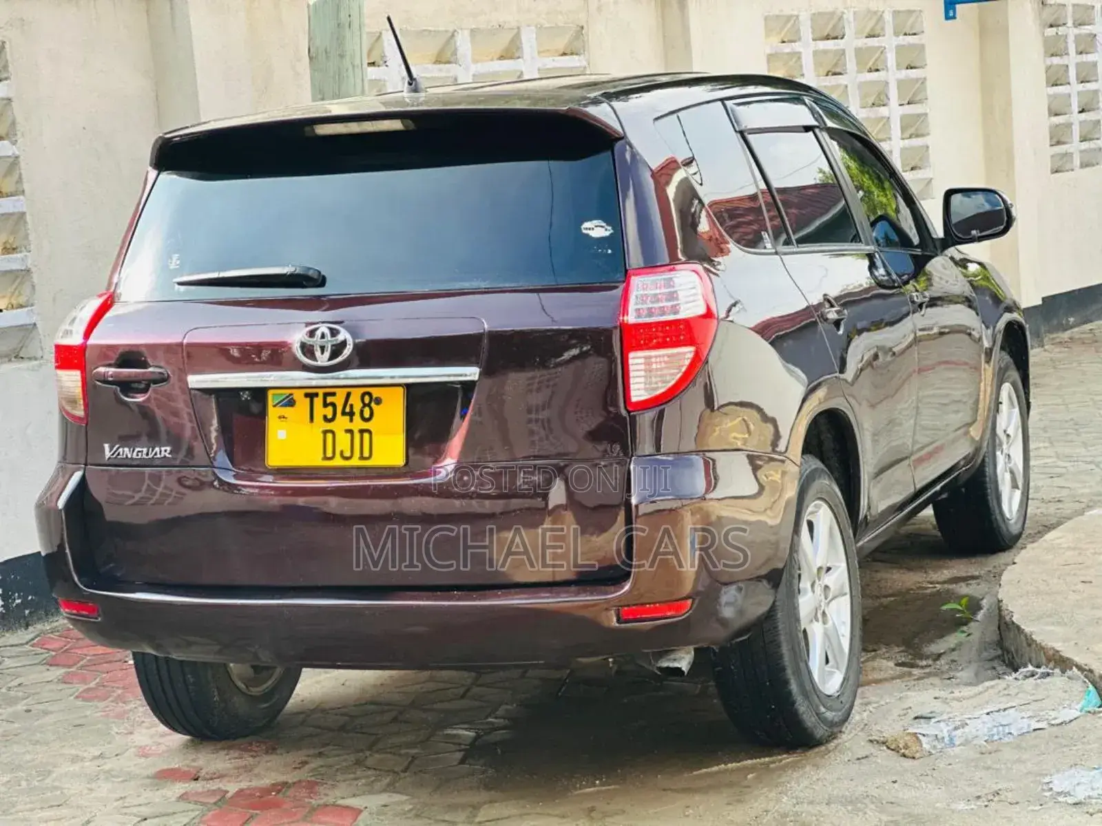Toyota Vanguard 2010 Gray