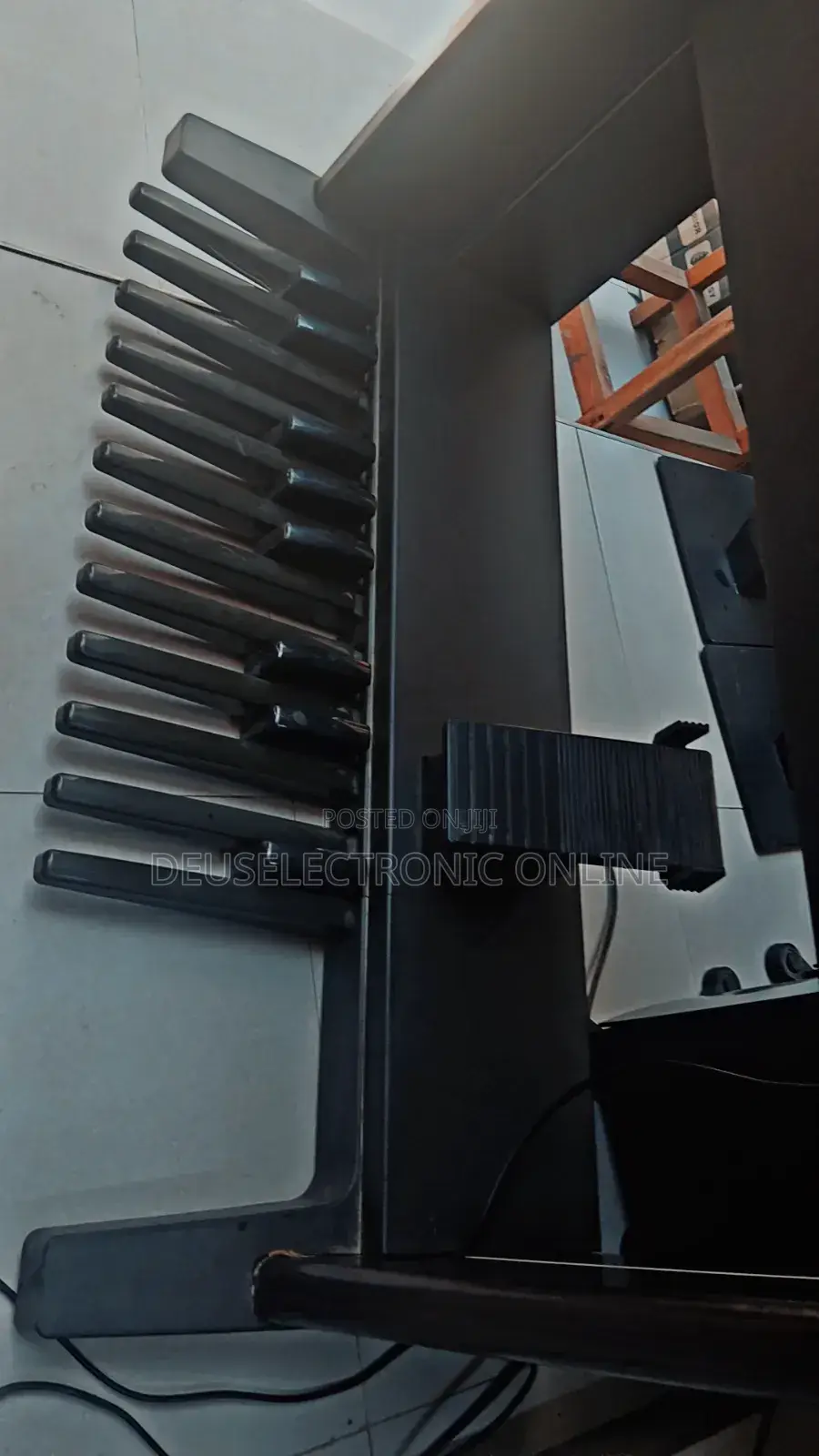 Electric Piano Electone 37 Used
