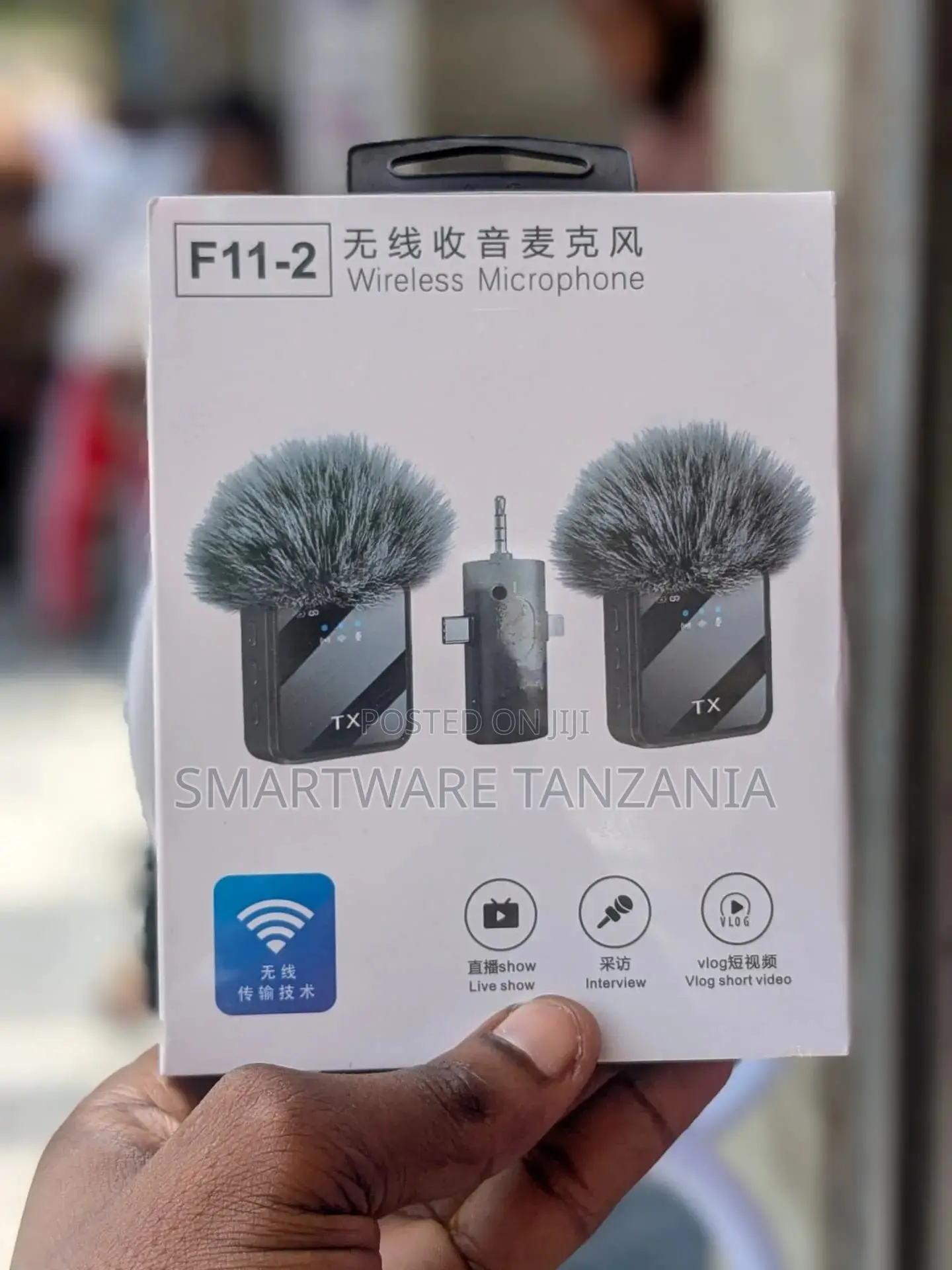 F11-2 Wireless Lavalier Microphone System Dual Transmitter Vlog Kit