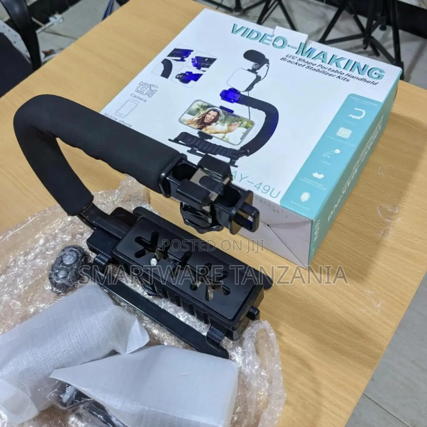 V-49u Video Making Smartphone Stabilizer Rig Handheld Filming Grip