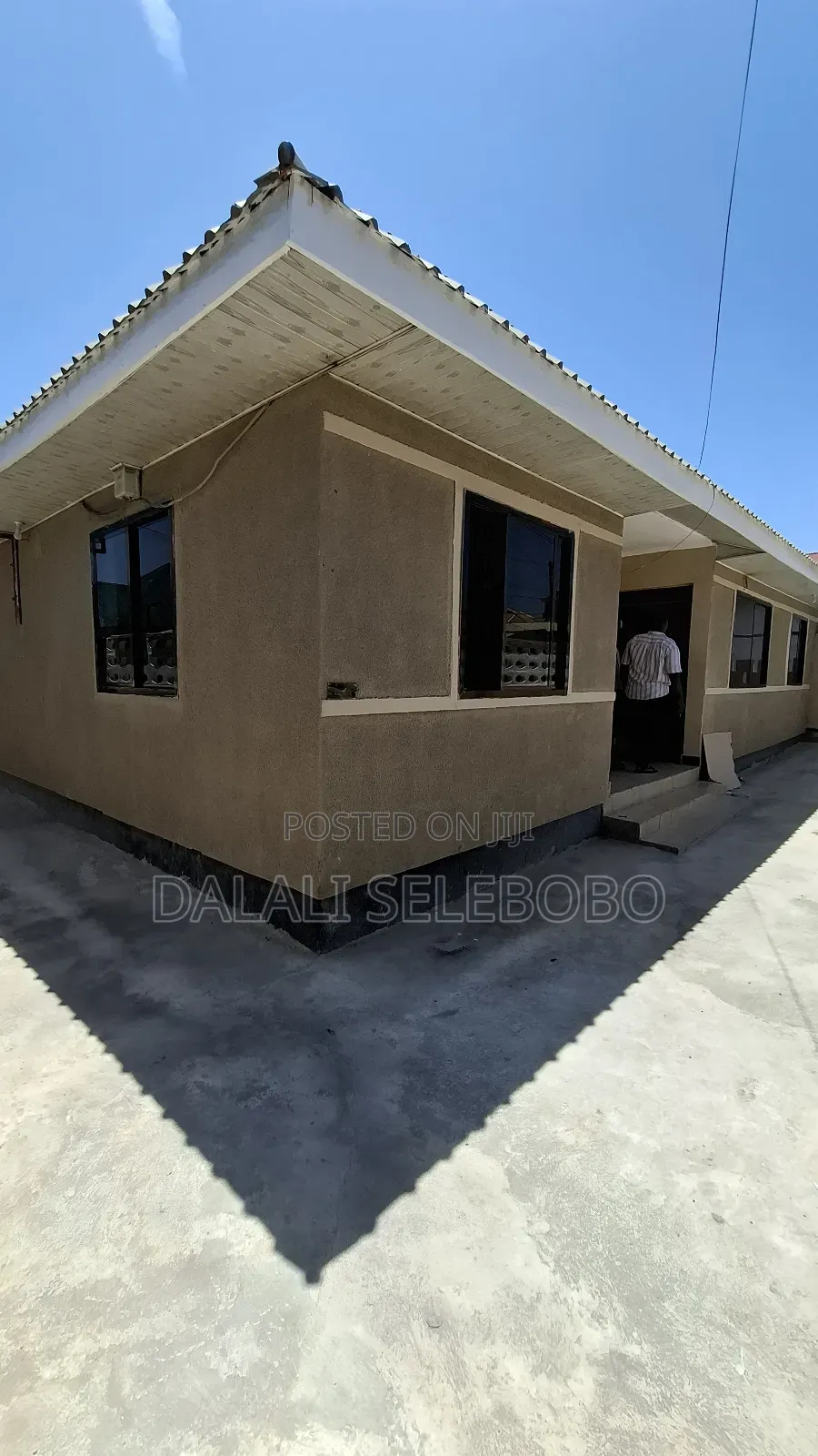 3bedrooms 4 Office Sinza. A