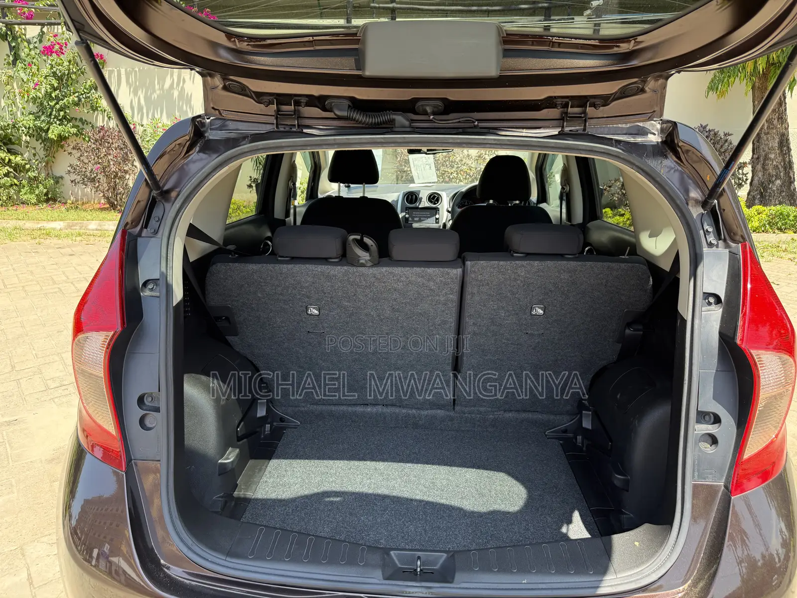 Nissan Note 2015 Maroon