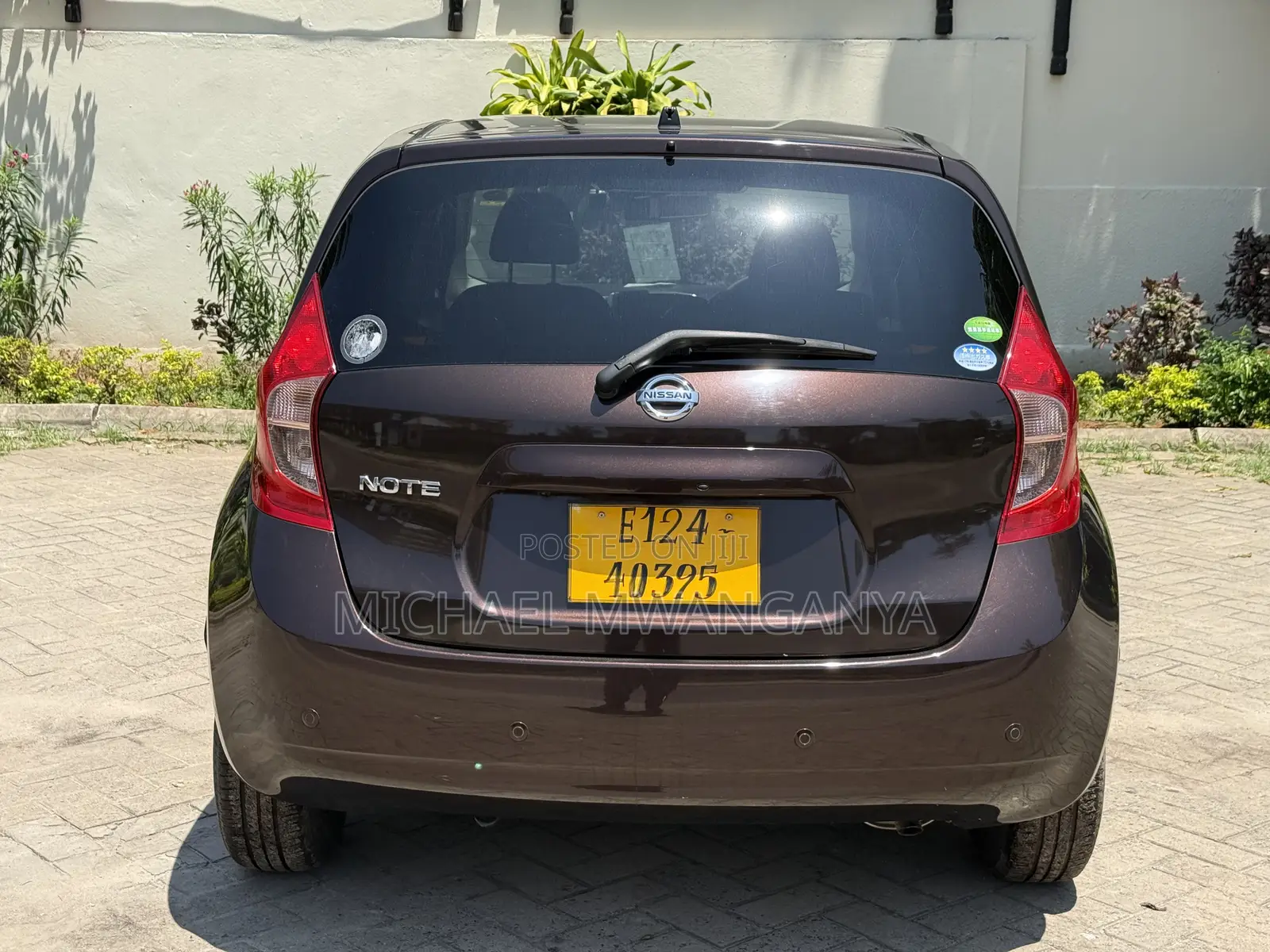 Nissan Note 2015 Maroon