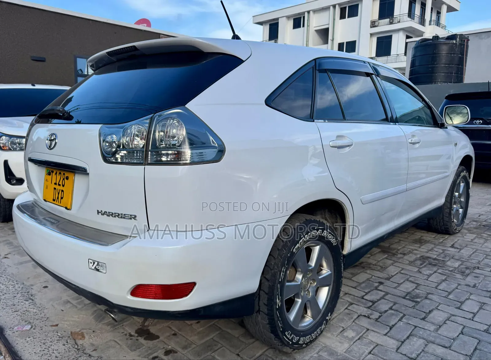 Toyota Harrier 2006 White