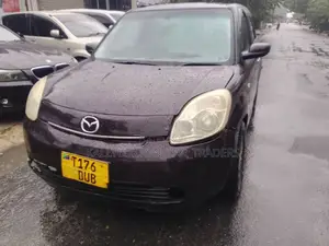 Mazda Verisa 2008 Maroon