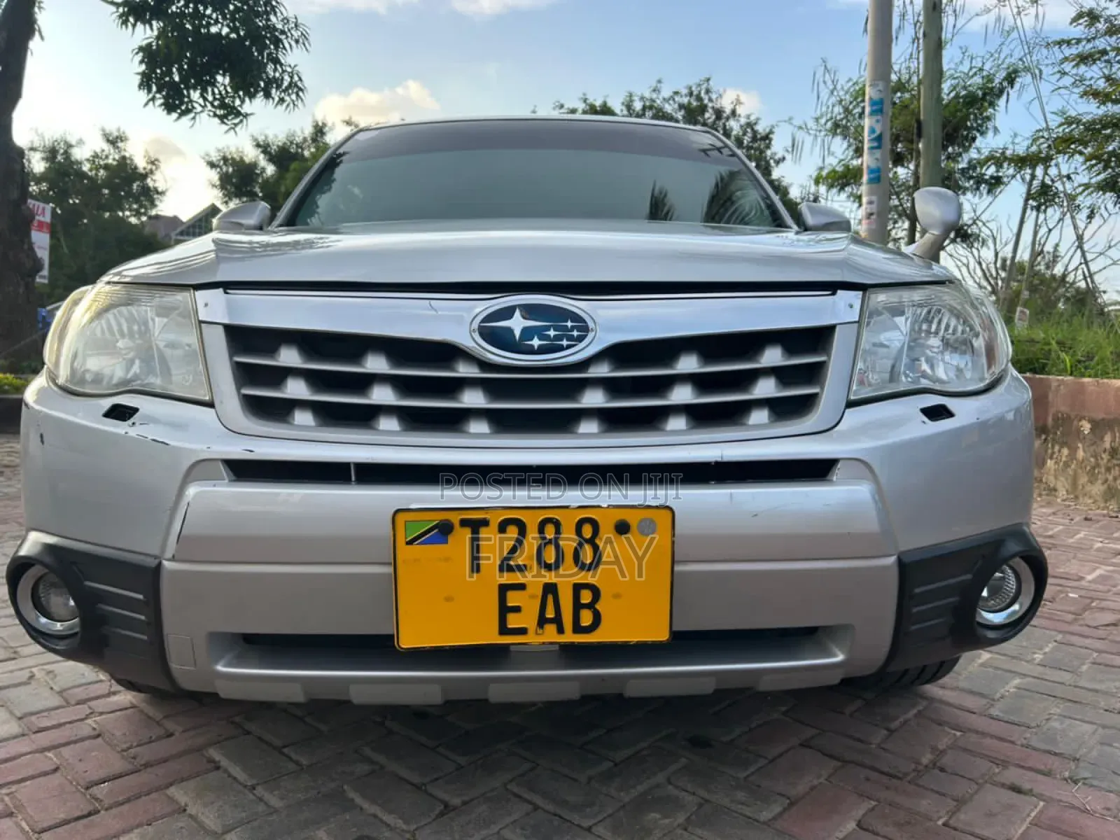 Subaru Forester 2011 Silver
