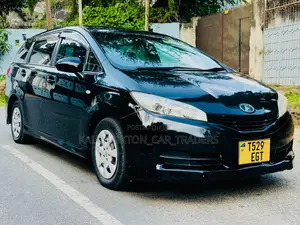 Toyota Wish 2010 Black