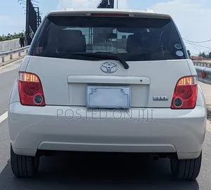 Toyota IST 2005 White