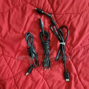 Used Uk  Ps3 + 10 Games