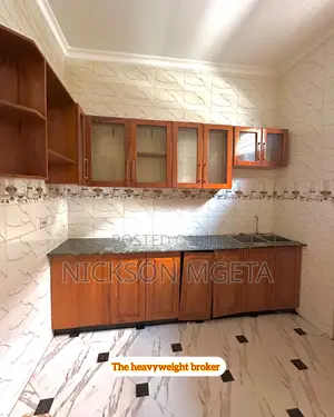 3bdrm House in Dalali Nick Mwanza, Buswelu for rent