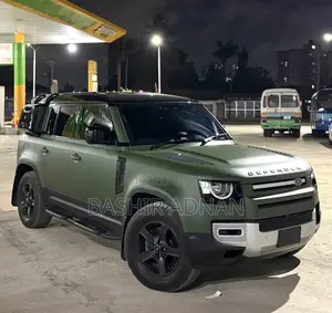 Land Rover Defender X-Dynamic HSE 2021 Green