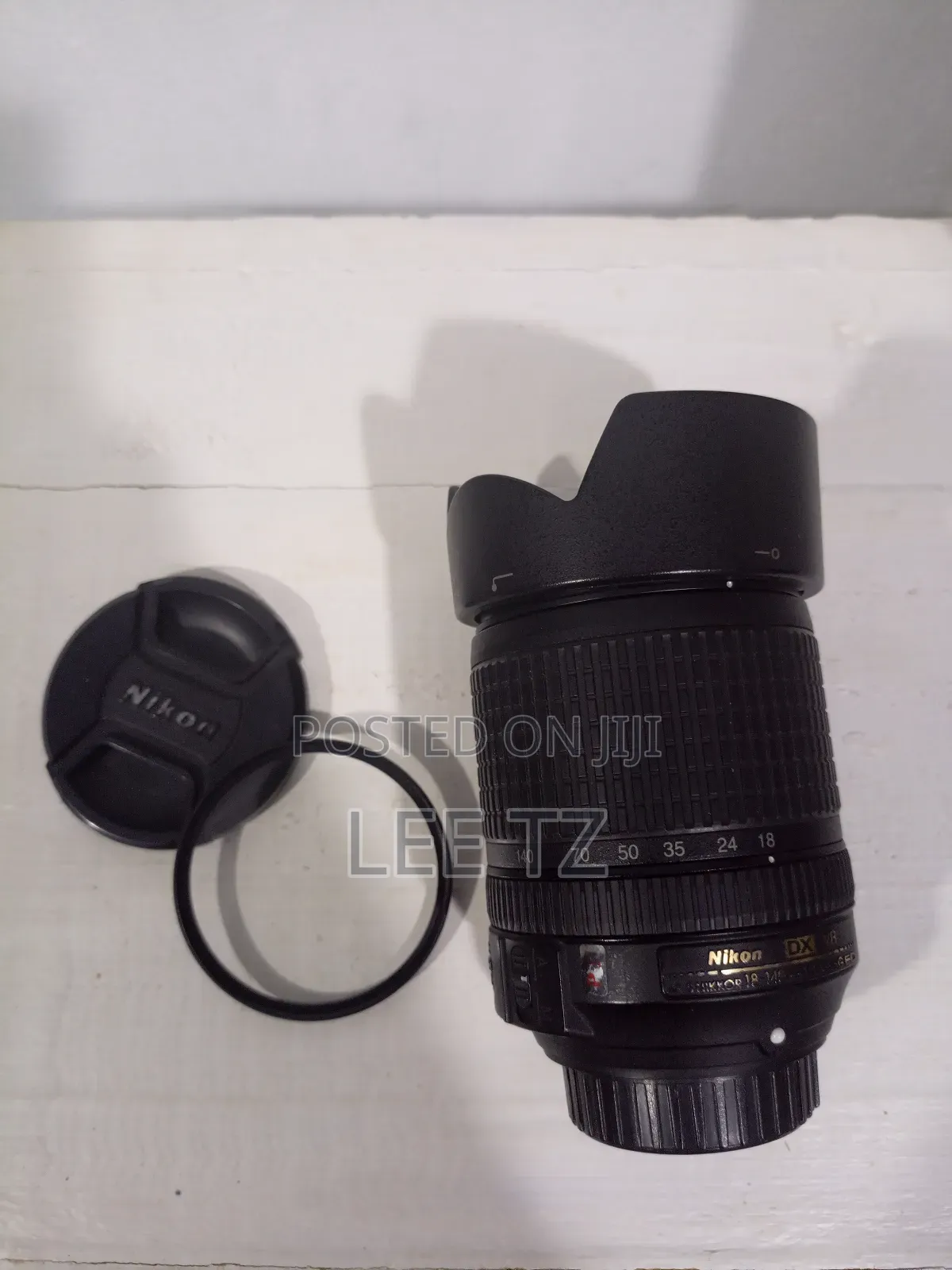 Nikon Lens 18-140mm With Lens Hood and Filter