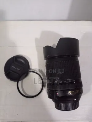 Nikon Lens 18-140mm With Lens Hood and Filter
