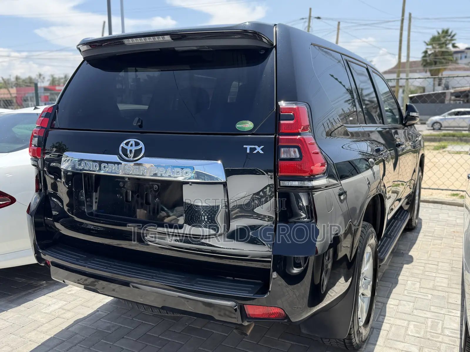 Toyota Land Cruiser Prado 2.8 2021 Black