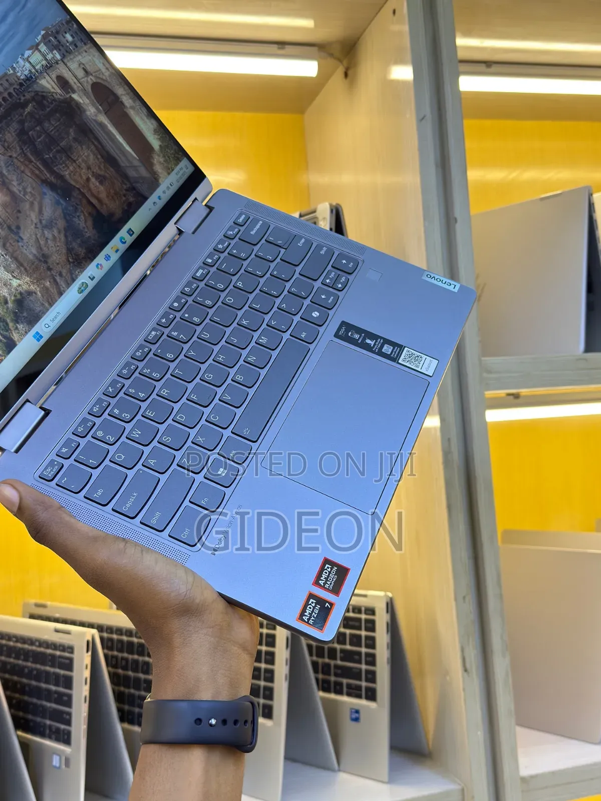 Laptop Lenovo Yoga 7 15ITL5 16GB AMD Ryzen 7 SSD 1T