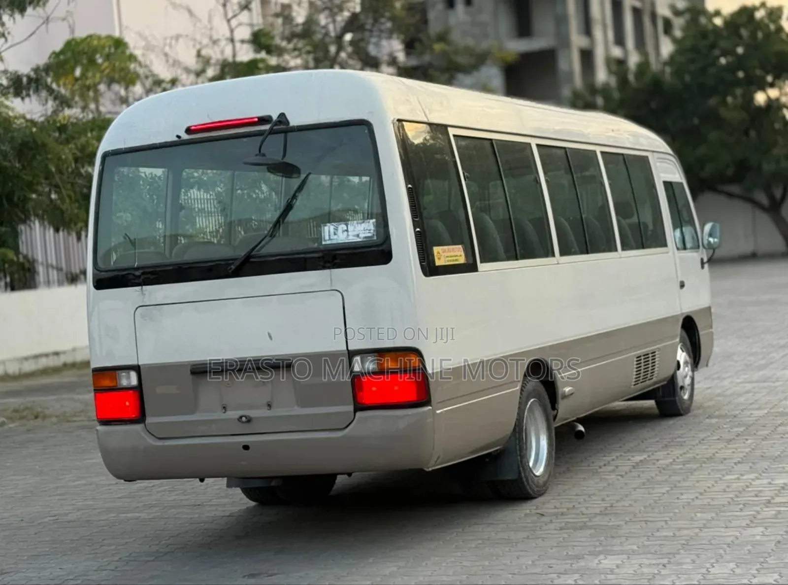 Toyota Coaster 2003 Silver