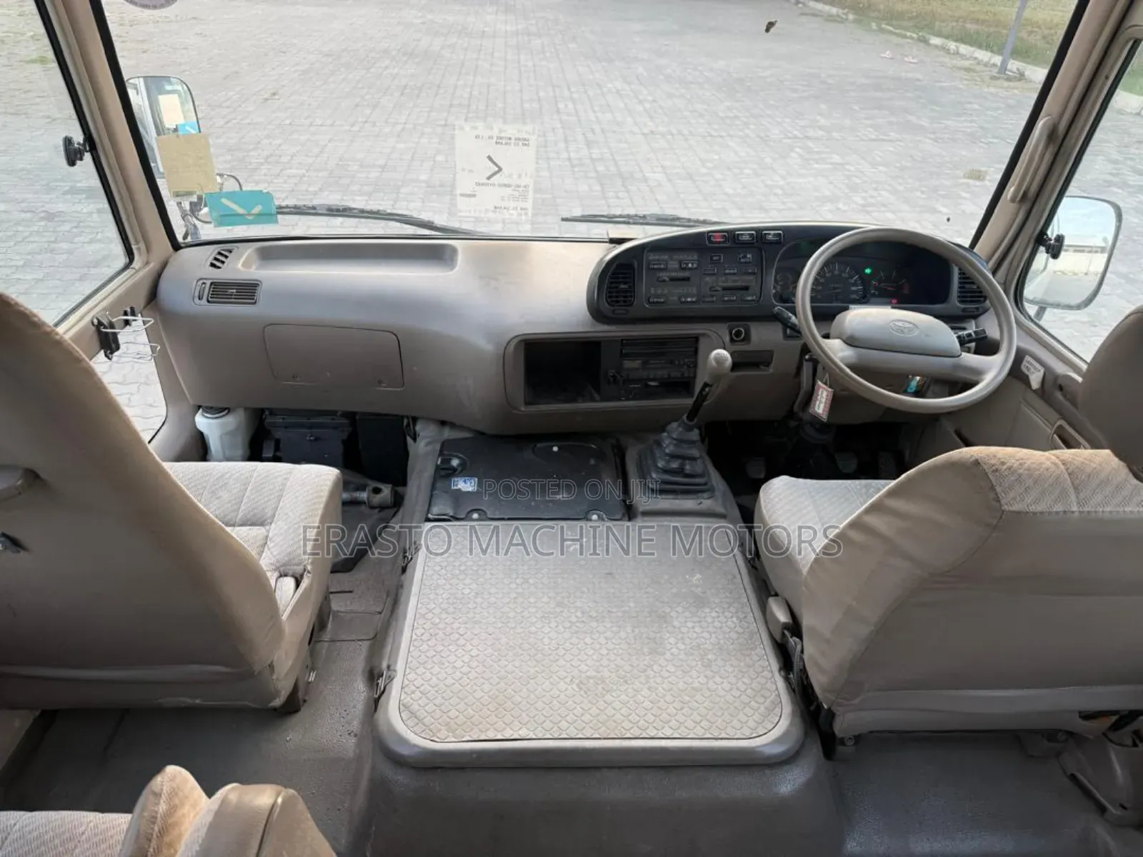 Toyota Coaster 2003 Silver